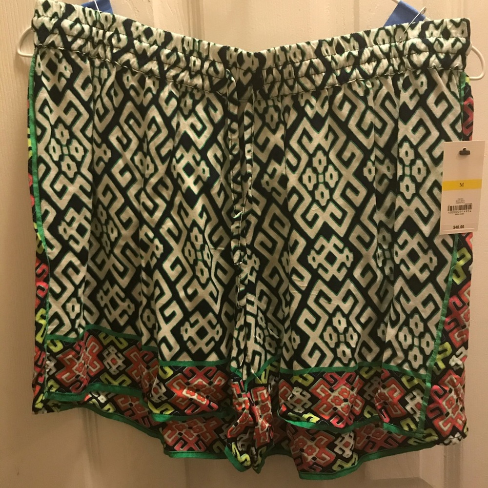 NWT Crown & Ivy shorts